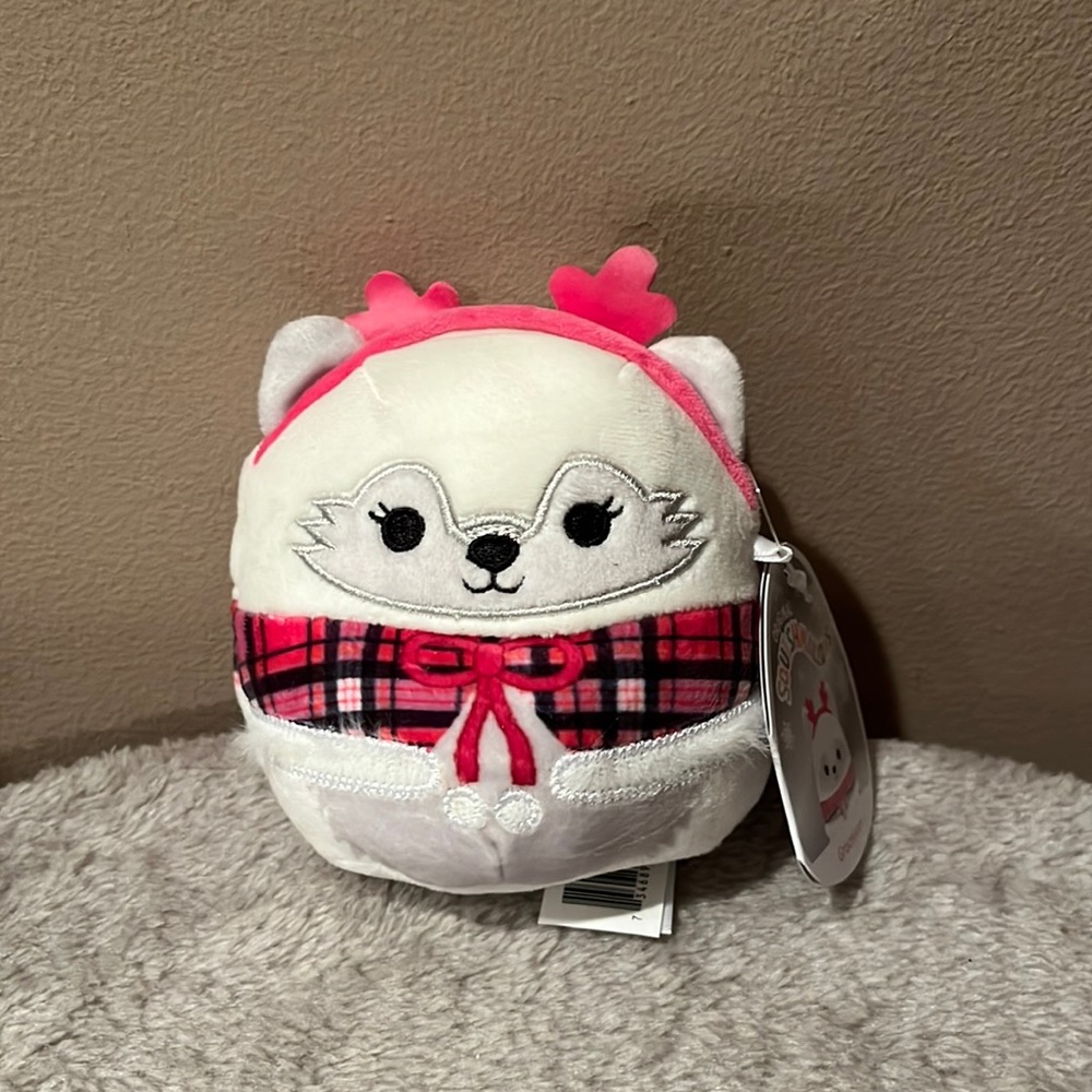 Winter squishmallow NWT